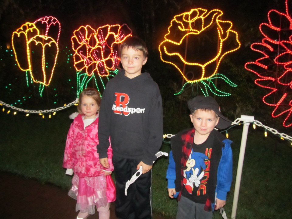 Copy of 65133_551877191493963_375066965_n