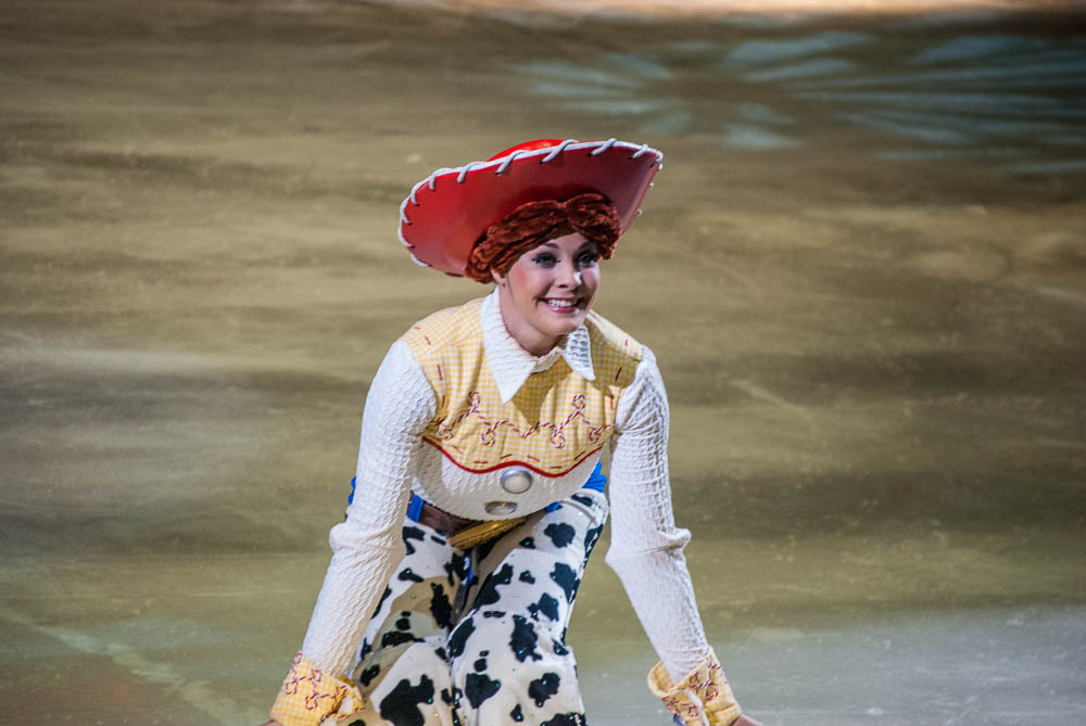 DisneyOnIce-54