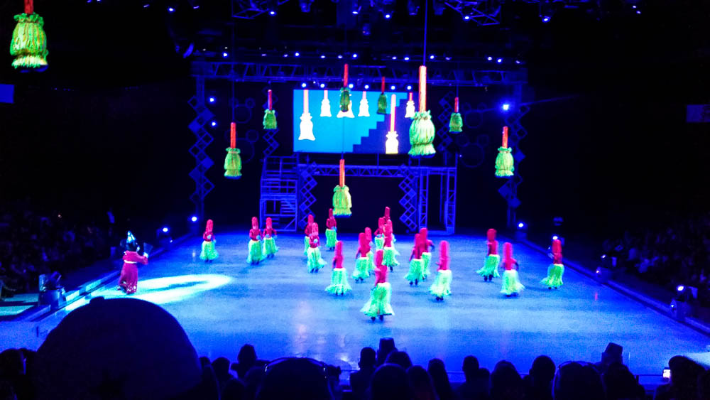 DisneyOnIce-Phn-3