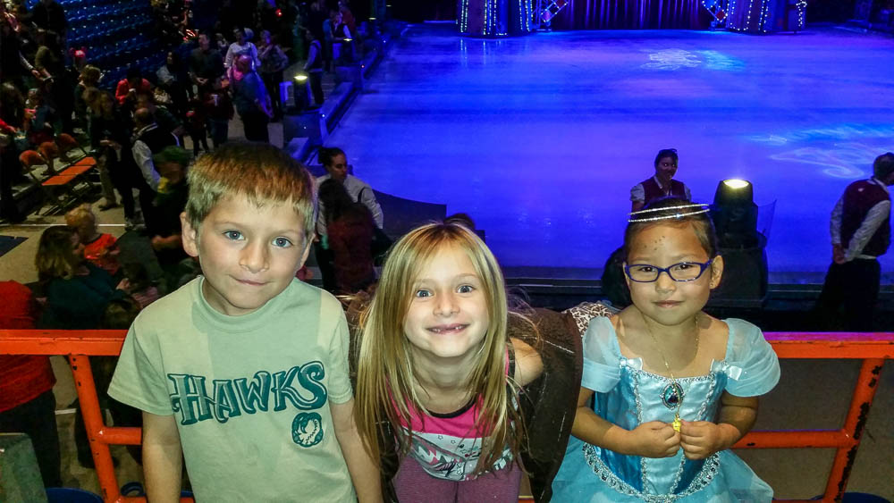 DisneyOnIce-Phn-30