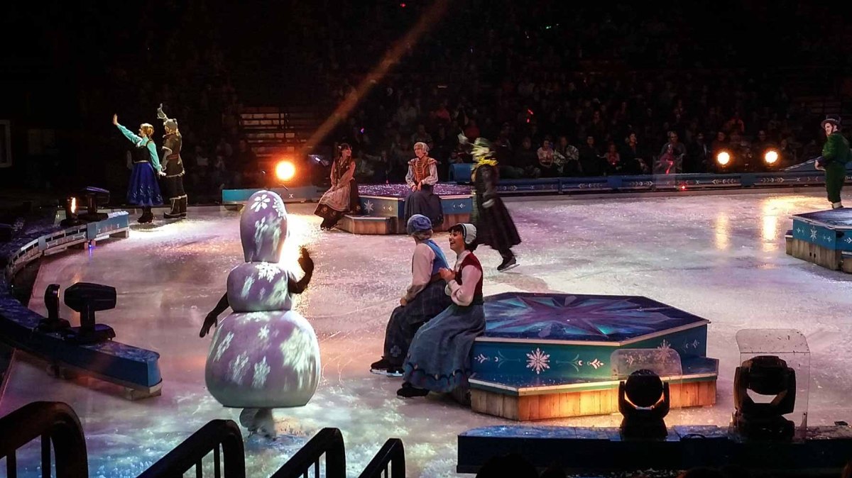 DisneyIce-19