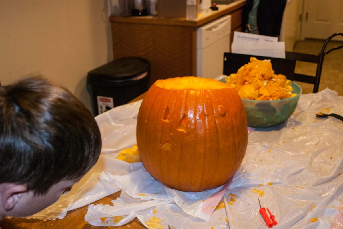 PumpkinCarving-16