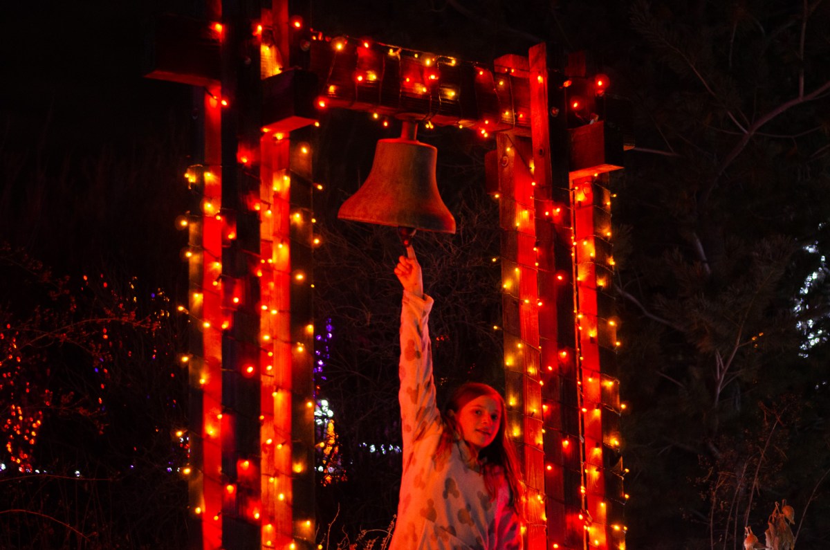 Botanical Gardens & Tubing-39